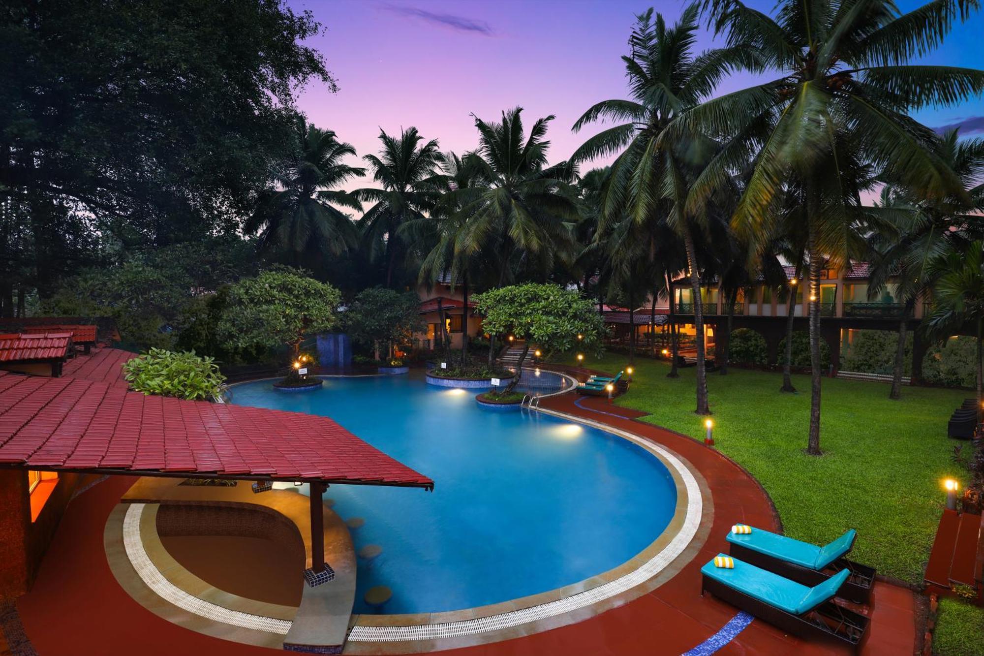 Lemon Tree Amarante Beach Resort, Goa Кандолим Екстериор снимка